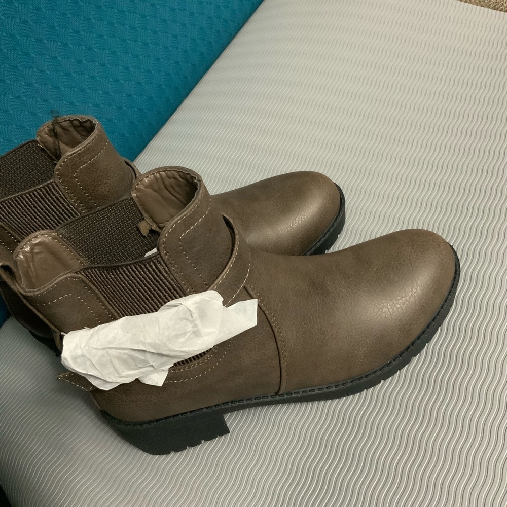Brown boots